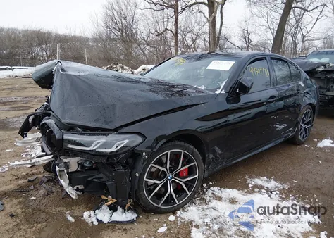 2022 BMW 540 I xDrive z USA, uszkodzony, nr VIN WBA73BJ02NWX58259